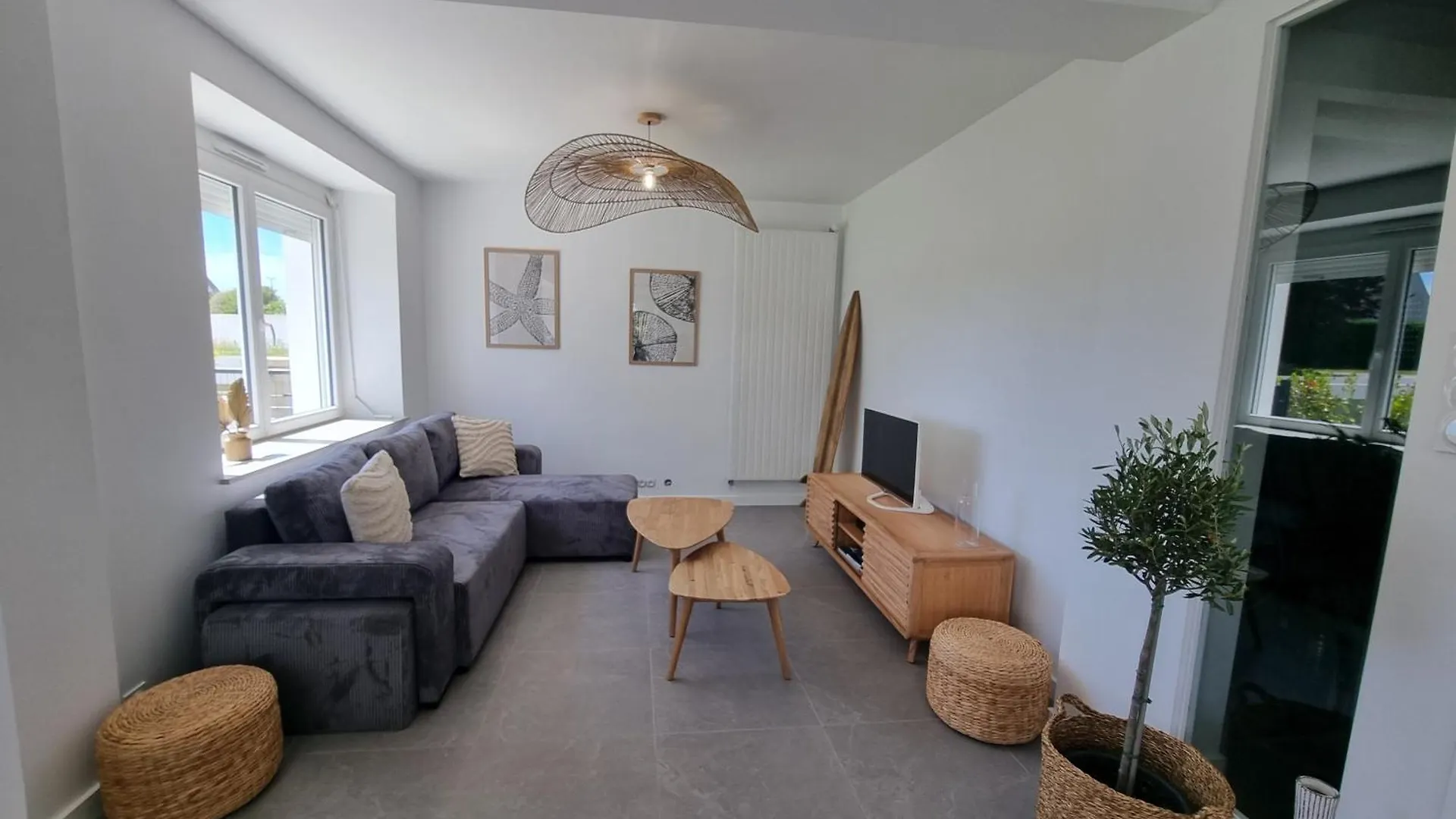 Vakantiehuis Maison Familiale - 10Pers - 3 Etoiles - Lumineuse Et Cosy - Draps Et Serviettes Inclus - Parking - La Torche 9 Min Saint-Jean-Trolimon